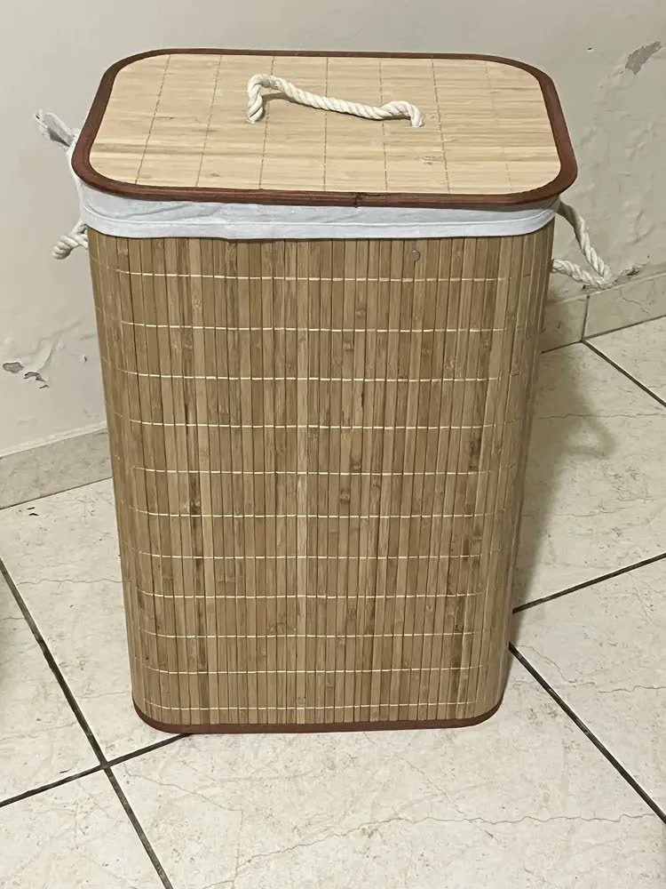 foto de comprador de Cesto Bambu Jolitex retangular com tampa bege