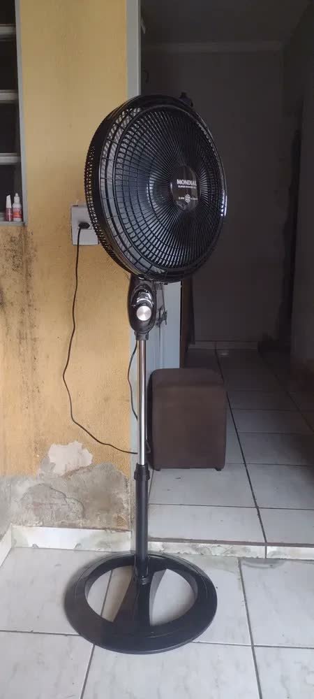 foto de comprador de Ventilador de Coluna 40cm Super Power VSP40C 6 Pás 3 Velocidades Mondial