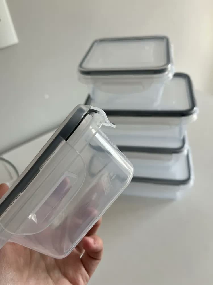 foto de comprador de Conjunto 16 Potes Herméticos Croix Empilhavel Tampa E Trava Cor Transparente
