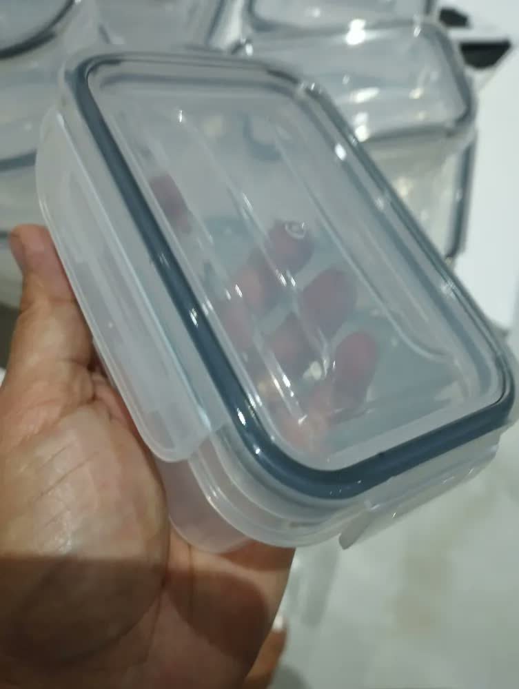 foto de comprador de Conjunto 16 Potes Herméticos Croix Empilhavel Tampa E Trava Cor Transparente