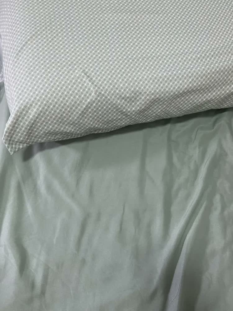 foto de comprador de Jogo de Cama Queen Slim Organic Lençol Anti-Pilling Altenburg Preto