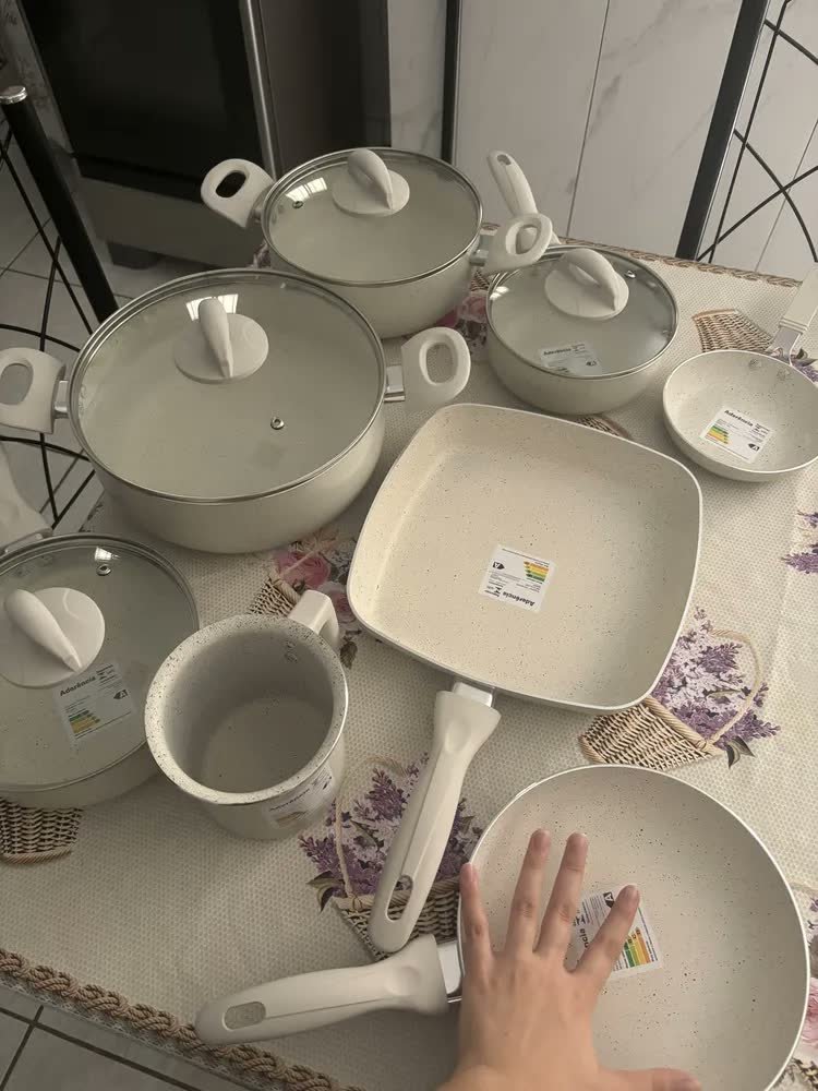 foto de comprador de Jogo de Panelas Casambiente 8 Peças Revestimento Cerâmico Antiaderente