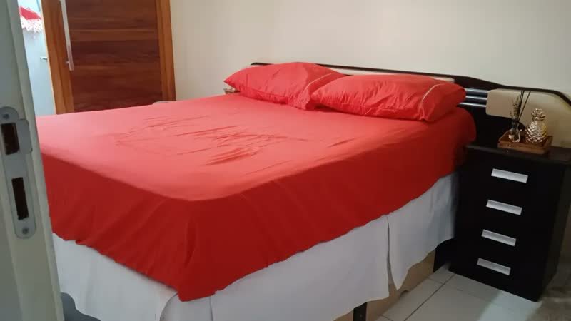 foto de comprador de Jogo De Lençol 400 Fios Ponto Palito Cama Queen 3 Pçs Saldão