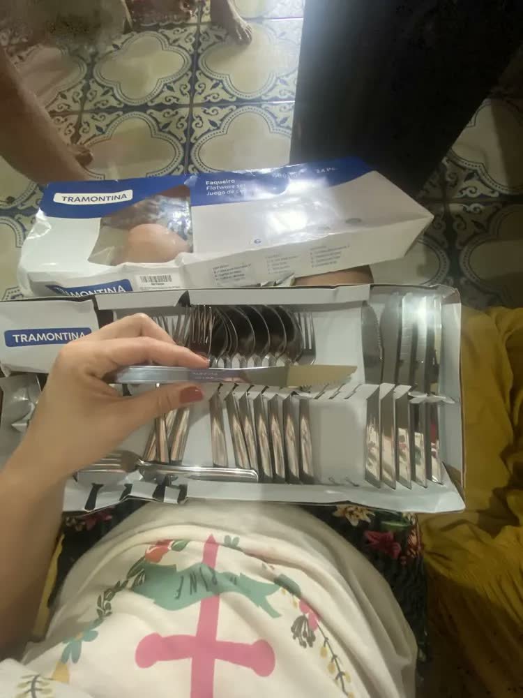 foto de comprador de Jogo Talheres Faqueiro Tramontina Aço Inox 24 Peças Buzios I