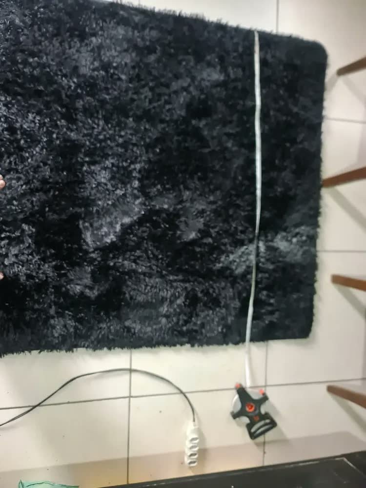 foto de comprador de Tapete 2,00x1,50 Peludo Felpudo Sala E Quarto Cores Cor Cinza Mesclado Desenho Do Tecido Pelo Alto Casa Laura Enxovais Tapete Médio Para Sala