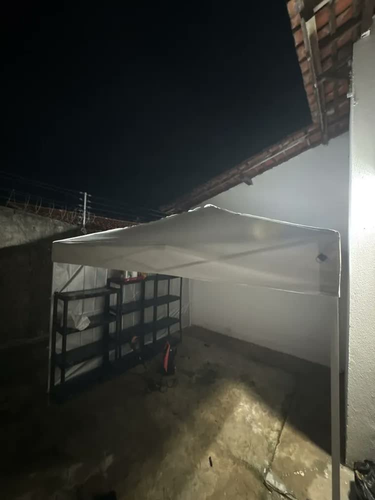 foto de comprador de Tenda Gazebo Dobrável Joyfox 3x3m, Com Proteção UV e Bolsa de Transporte