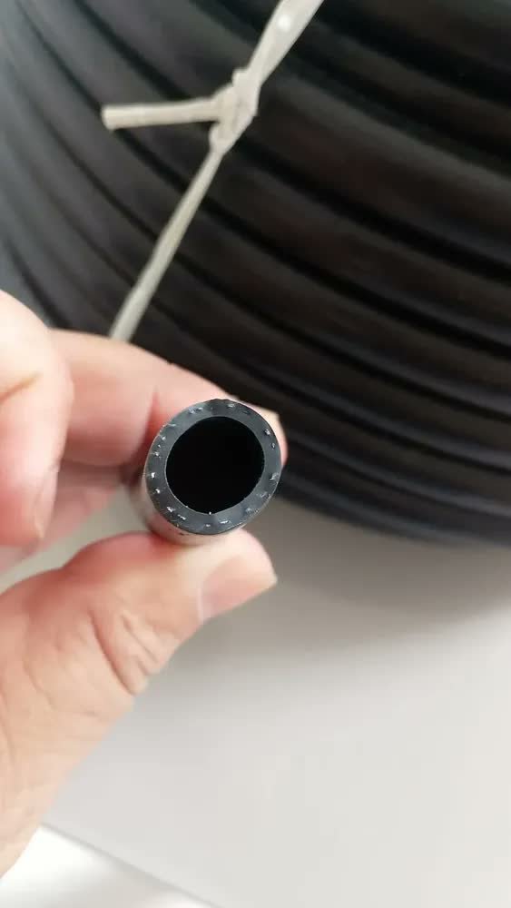 foto de comprador de Mangueira Jardim Anti Torção 1/2 Pt300 Reforçada 30 Metros Cor Preto