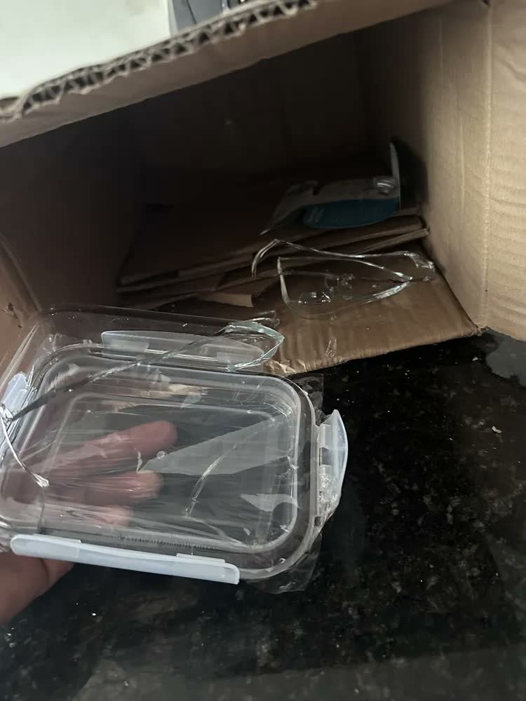 foto de cliente de Kit 10 Potes Vidro Hermético Aristus 640ml Marmita Anti Vazamento Forno Micro-ondas Freezer Tampa 4 Travas - Cinza